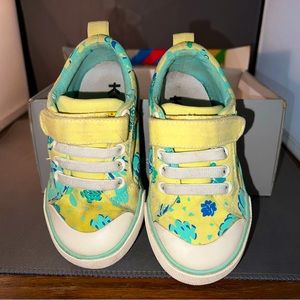 See Kai Run Sneakers.  Noel Floral Size 8